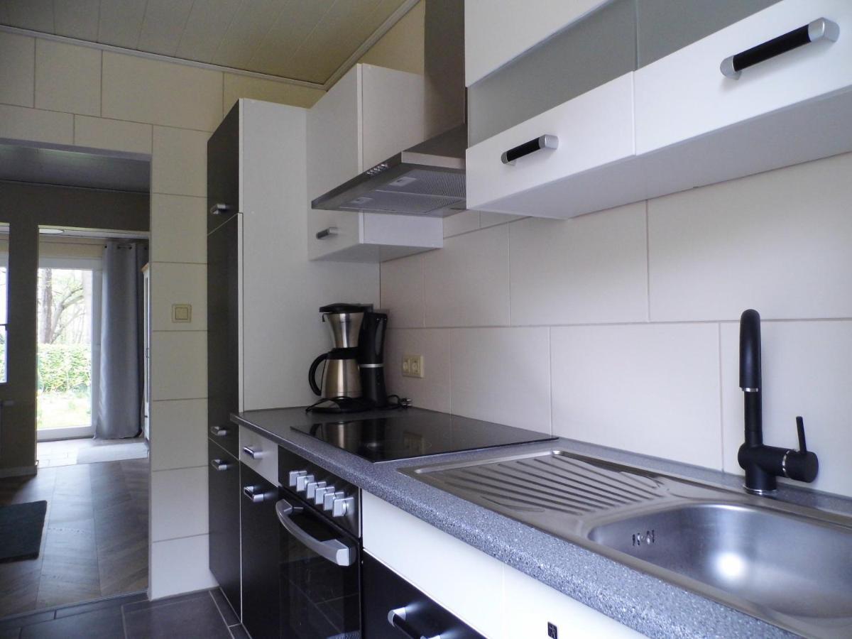 Ferienwohnung Seerose Neppermin Екстер'єр фото