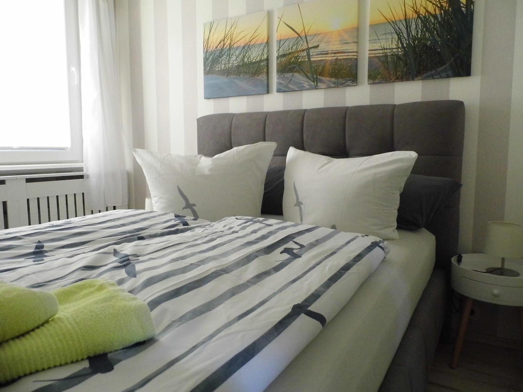 Ferienwohnung Seerose Neppermin Екстер'єр фото